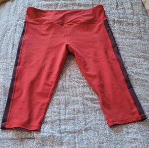 Zyia Active Red/Purple Stripe Cropped High Rise Leggings